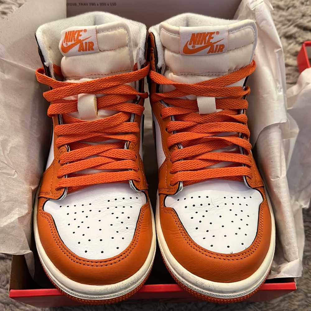 Nike SNKRS Air Jordan 1 Retro High OG in orange and brown, sz 6.5, worn once! - Picture 3 of 8